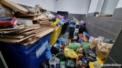 Na Walczaka urosła góra śmieci [film]