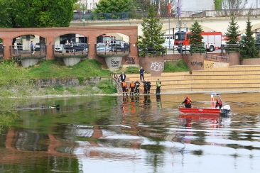 Nietypowa akcja straży na Warcie [zdjęcia]