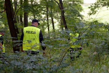 Zboczeniec ponownie grasuje przy Żwirowej