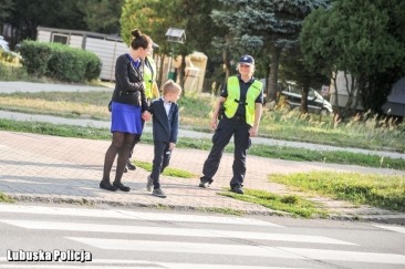 Bezpieczny powrót do szkoły [zdjęcia]