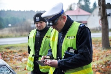 Łapówka dla policjanta za brak mandatu