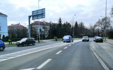 Potrącenie rowerzystki na przejeździe rowerowym