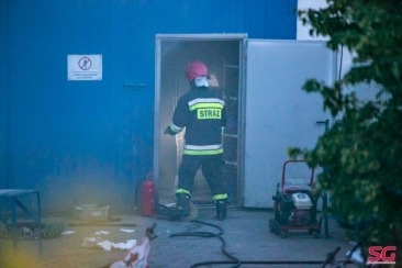 Trwa naprawa spalonej rozdzielni na stadionie żużlowym