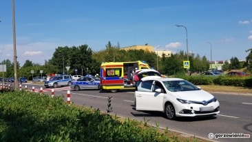 Poważne potrącenie na przejściu dla pieszych [zdjęcia]