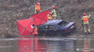 Są wyniki sekcji zwłok 22-latka, który wpadł hondą do Warty