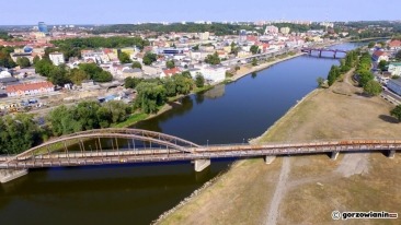 Rusza budowa rurociągu pod dnem rzeki Warty