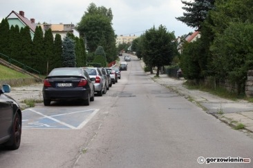 Mieszkańcy czekali na remont wiele lat. Ulica Długosza zostanie w końcu przebudowana