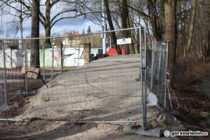 Czytelniczka: Co się dzieje ze ścieżką nad Kłodawką? [zdjęcia]