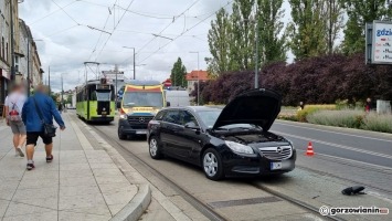 Gorzów: Zderzenie z tramwajem przy Sikorskiego