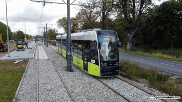 Torowisko przeszło pozytywnie testy. Tramwaje pojadą jednak dopiero latem 2023 roku [film]