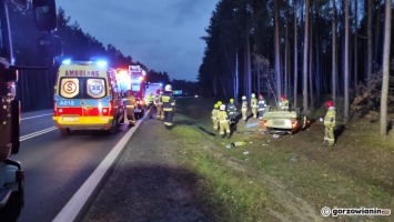 Pijany kierowca BMW dachował koło Gorzowa