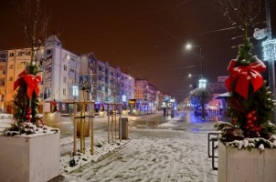 Na ulice Gorzowa wyjeździe świąteczny tramwaj