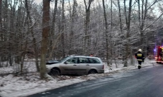 Trudne warunki na drogach pod Gorzowem. Dochodzi do wypadków