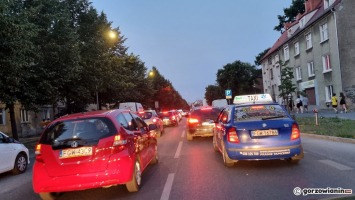 Gorzów: Jednokierunkowa Śląska zdała egzamin. Kibice mogli sprawnie wyjechać spod stadionu