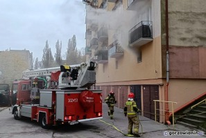 Gorzów: Pożar piwnicy w bloku. Ogromne zadymienie w budynku