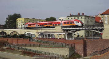 2,5 godziny z Gorzowa do Kostrzyna. Trudny poranek na lubuskich torach