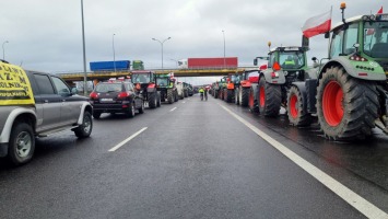 Rolnicy będą blokować autostradę A2 w Świecku przez całą dobę. Protest potrwa miesiąc!