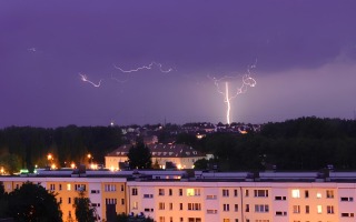 Gorzów: IMGW ostrzega przed burzami i ulewnym deszczem