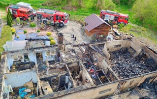 Maria i Wacław w pożarze stracili wszystko. Ruszyła zbiórka dla pogorzelców