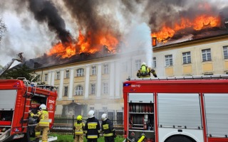 Pożar AJP. Co było przyczyną pożaru uczelni w Gorzowie?