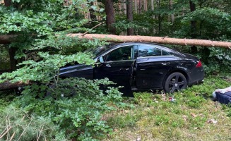 Wypadek koło Gorzowa. Kierowca mercedesa miał 3 promile, pasażer narkotyki