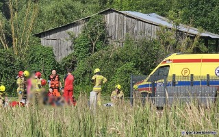 Nie żyje 4-latek. Dziecko było pod opieką rodziców i wybiegło na pole, jest śledztwo