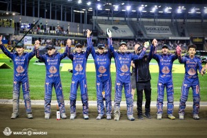 Stal Gorzów w kryzysie? Eksperci ostro o zwolnieniu trenera Chomskiego!
