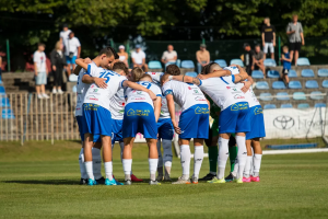 Stilon Gorzów triumfuje w Brzegu: Zwycięstwo 2:0 nad Stalą w III lidze piłki nożnej