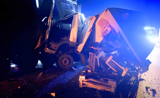 Zderzenie dwóch ciężarówek na S3 w Gorzowie. Jedna osoba ranna