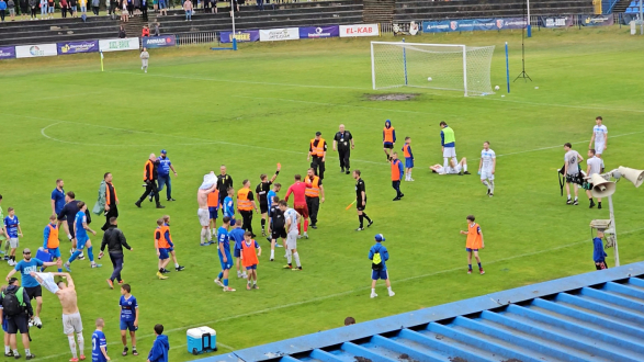 Stilon Gorzów spada do IV ligi! Po meczu doszło do awantury