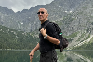 Pierwszy niewidomy zdobywca Korony Gór Polskich z Gorzowa walczy o tytuł Idola Polski