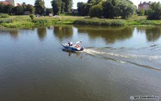 Wznowiono poszukiwania 31-latka w Warcie w Gorzowie. W akcji łodzie, drony i sonar