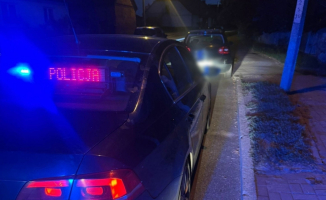 Pędził volkswagenem 130 km/h. Miał na koncie dwa zakazy prowadzenia i list gończy