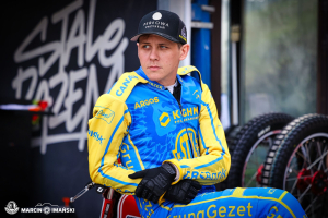 Poważna kontuzja Oskara Fajfera. ZZ-ka możliwa w meczu z ROW Rybnik