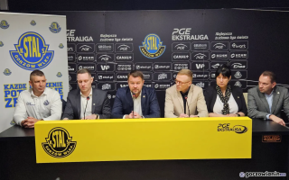 Wiceprezes zaprzecza, ale dokument nie kłamie. Chodzi o 8 mln zł dofinansowania dla Stali