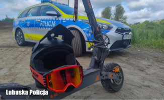 Pijany 36-latek jechał zygzakiem na hulajnodze. Miał 2 promile