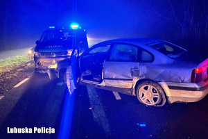 Atak gazem na policjanta i pościg za volkswagenem. Kierowca miał trzy zakazy