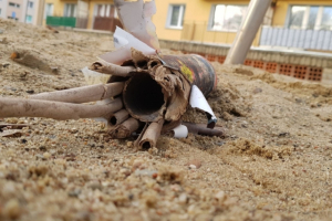 Sylwestrowa noc w Gorzowie. Amputacja palców po wybuchu petardy, był też atak nożem