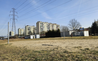 Koniec ryneczku i boiska na Górczynie? Spółdzielnia nie zostawia złudzeń: Docelowo będą tu bloki