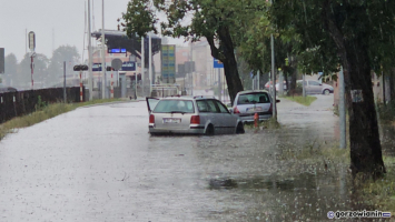 Ulewny deszcz w Gorzowie. Jest ostrzeżenie drugiego stopnia