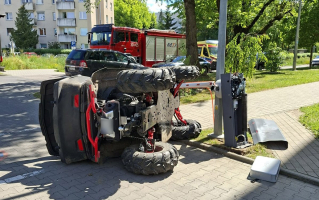 Wypadek w Gorzowie. Uderzyła quadem w szlaban
