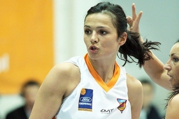 Wisła lepsza w hicie kolejki