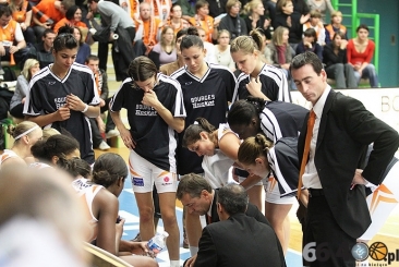 Bourges Basket pokonało Walencję