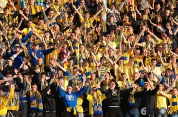 Połowa stadionu na finał już zajęta!