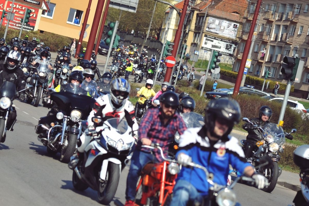 Parada motocykli na pożegnanie sezonu