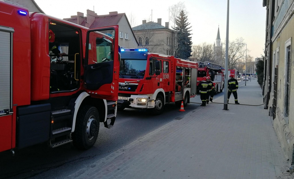 Pożar w kamienicy przy Walczaka