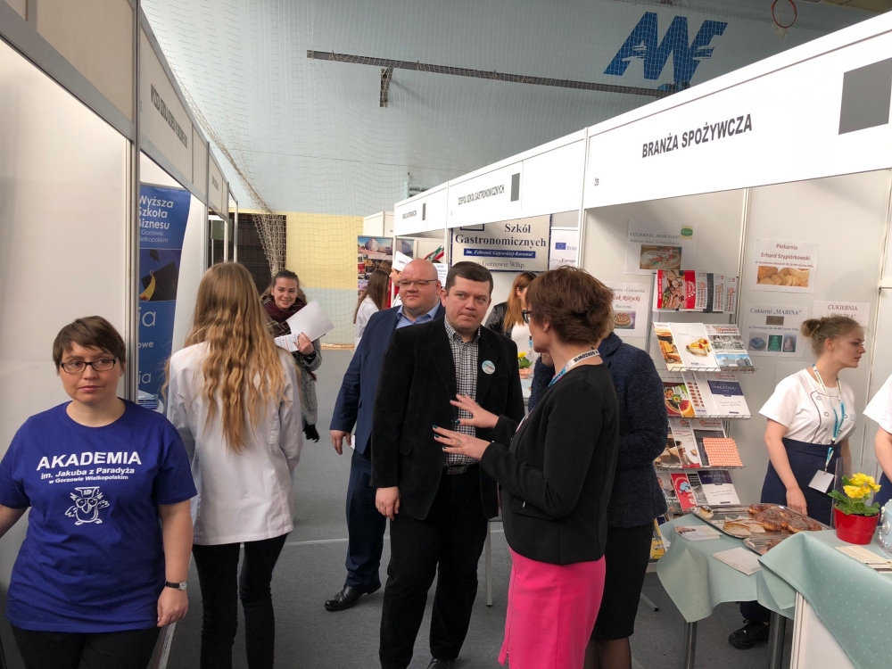 Rozpoczęły się targi edukacyjne