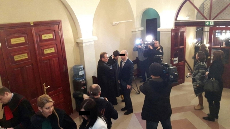 4 lata więzienia dla ginekologa oskarżonego o gwałt