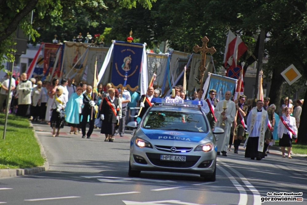 Ulicami Gorzowa przejdą procesje