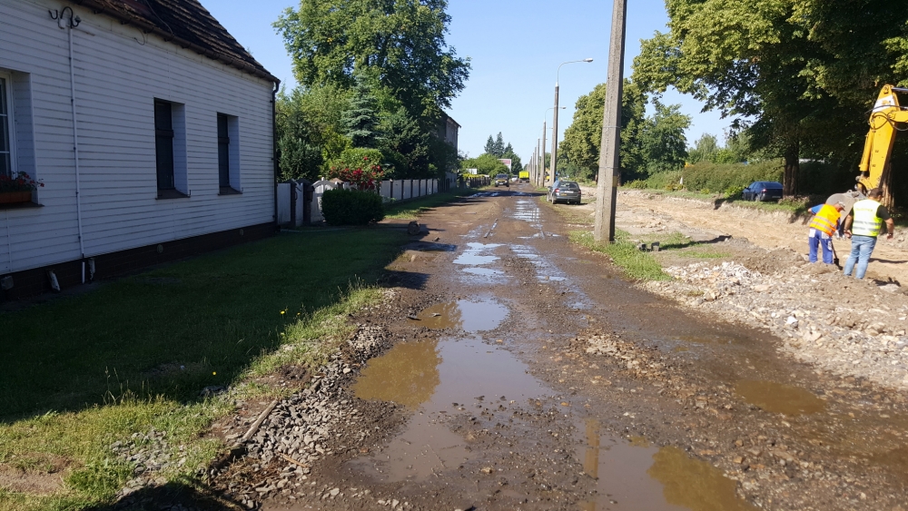 Kolejne zapory staną na Kostrzyńskiej